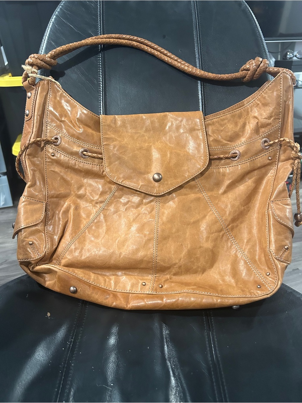 Tre Vero  Cognac Hobo Bag - Classic Shoulder Tote vintage